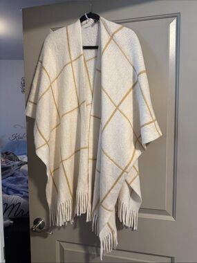 Lane Bryant Cream Open Front Fringe Poncho with Tan Windowpane